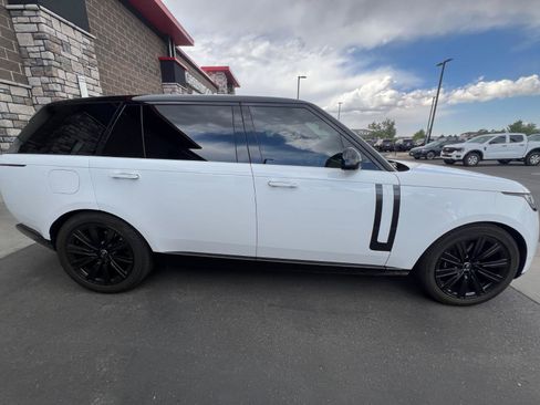 Used 2023 Land Rover Range Rover Long Wheelbase SE AWD/4WD image 2