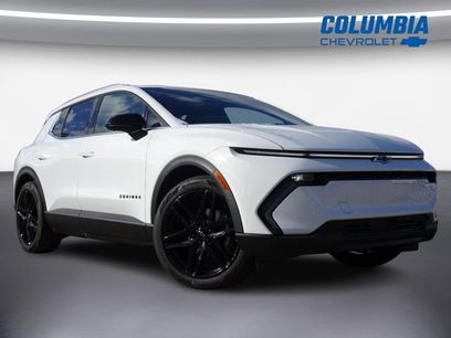 New 2026 Chevrolet Equinox EV LT w/ LPO, Blackout Package