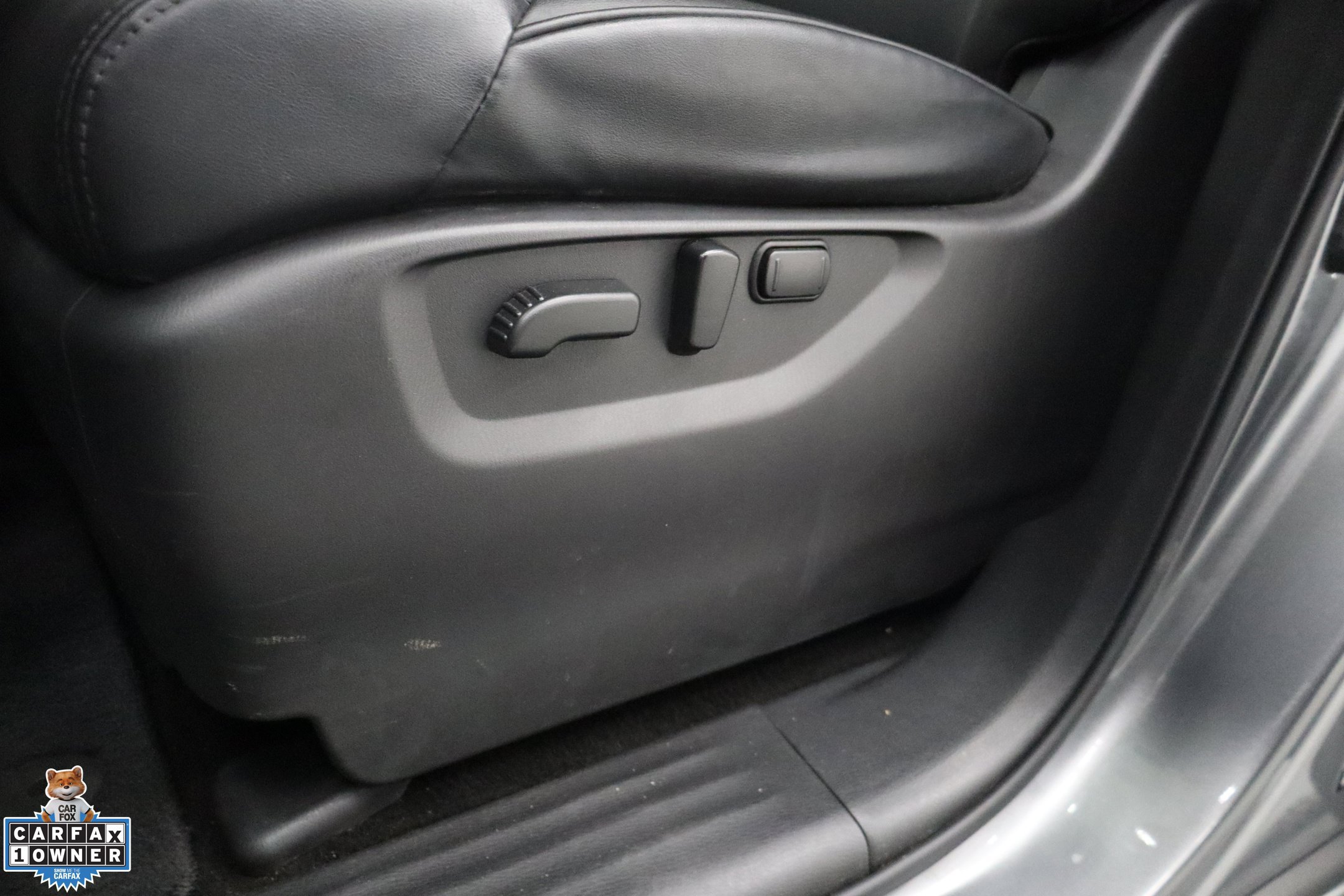 Used 2024 Nissan Armada SV w/ Cargo Package AWD/4WD image 15