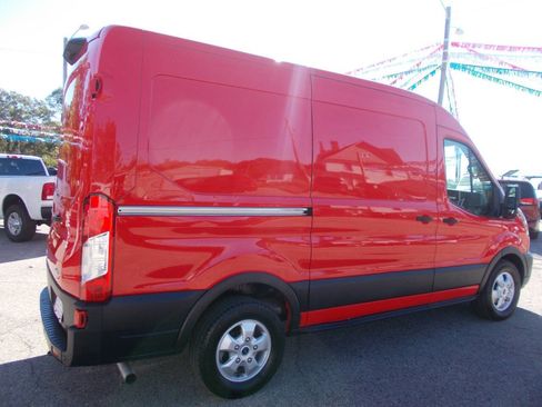 Used 2020 Ford Transit 250 Medium Roof image 3