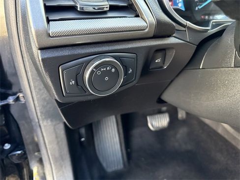 Used 2018 Ford Fusion S image 19