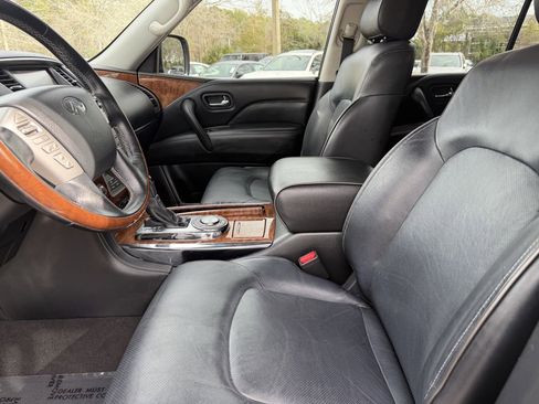 Used 2019 INFINITI QX80 Luxe w/ All-Season Package image 22