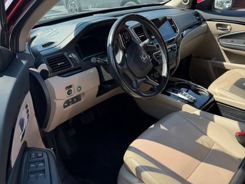Used 2020 Honda Pilot Elite image 7