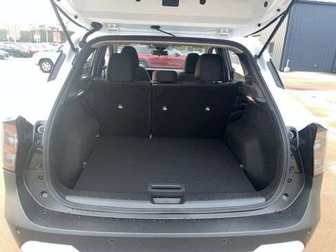 New 2026 Nissan Kicks SV image 23