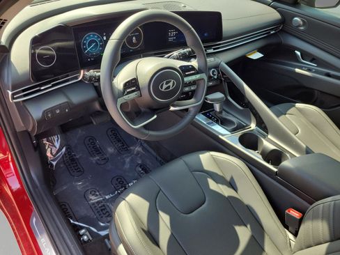 New 2026 Hyundai Elantra Limited image 16