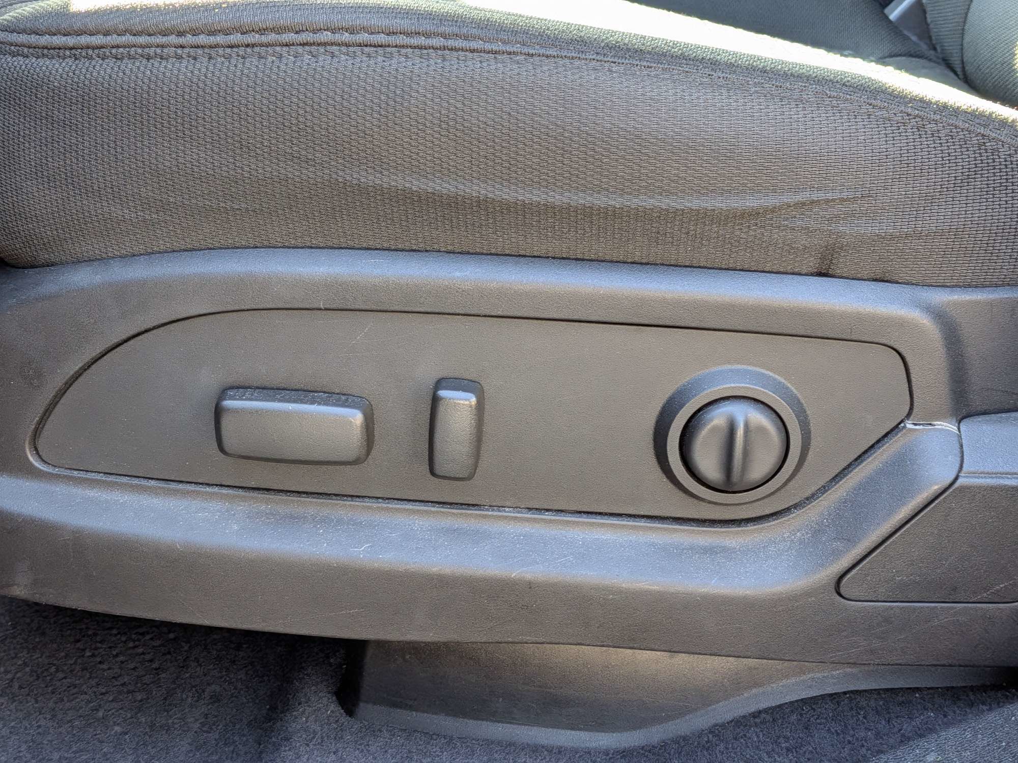 Used 2012 Chevrolet Traverse LT w/ LPO, 'HIT The Road' Package FWD image 22