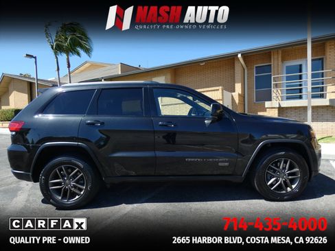 Used 2016 Jeep Grand Cherokee Laredo 75th Anniversary RWD image 7