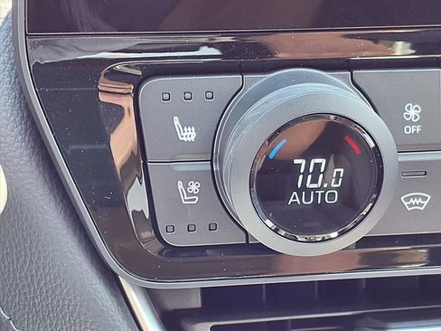 Used 2026 Toyota Grand Highlander Limited image 10