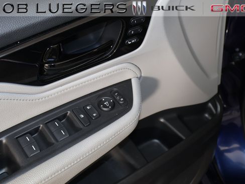 Used 2023 Honda Odyssey Touring image 7