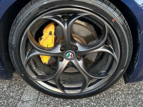 Used 2017 Alfa Romeo Giulia Ti w/ TI 19" Sport Package image 49