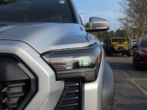 Used 2024 Toyota Tacoma TRD Off-Road w/ TRD Off Road Upgrade Package image 13