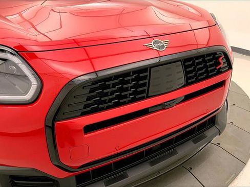 Certified 2025 MINI Cooper Countryman S w/ Comfort Package Max image 29