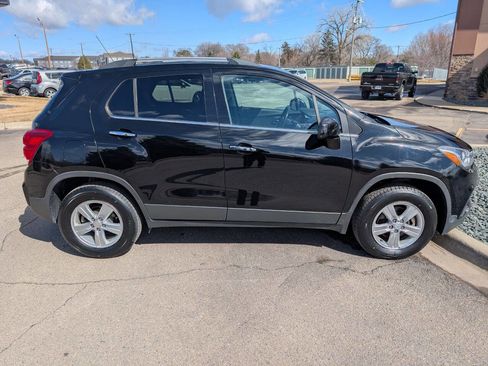 Used 2019 Chevrolet Trax LT w/ Driver Confidence Package image 10