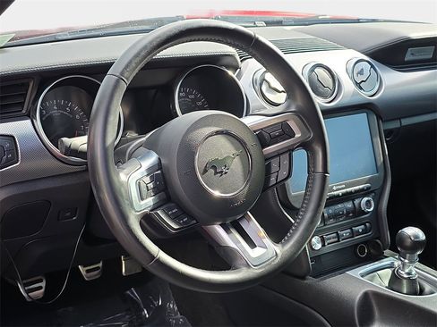 Used 2019 Ford Mustang GT image 17
