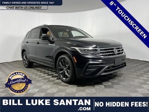 Used 2023 Volkswagen Tiguan SE image 1