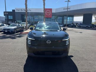 Used 2025 Nissan Kicks SR video 2