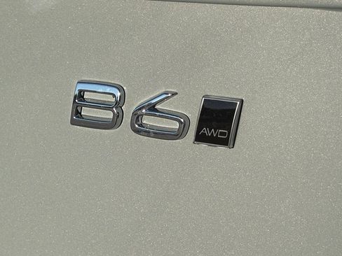 New 2026 Volvo XC90 B6 Plus w/ Protection Package Premier image 5