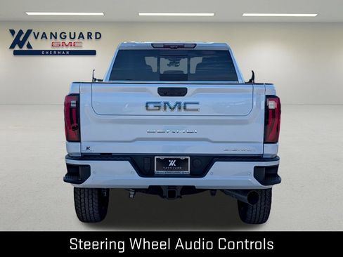 New 2026 GMC Sierra 2500 Denali Ultimate AWD/4WD image 7