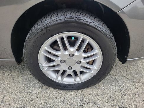 Used 2007 Ford Focus SE image 27