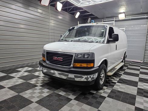 Used 2021 GMC Savana 2500 w/ Driver Convenience Package RWD image 33