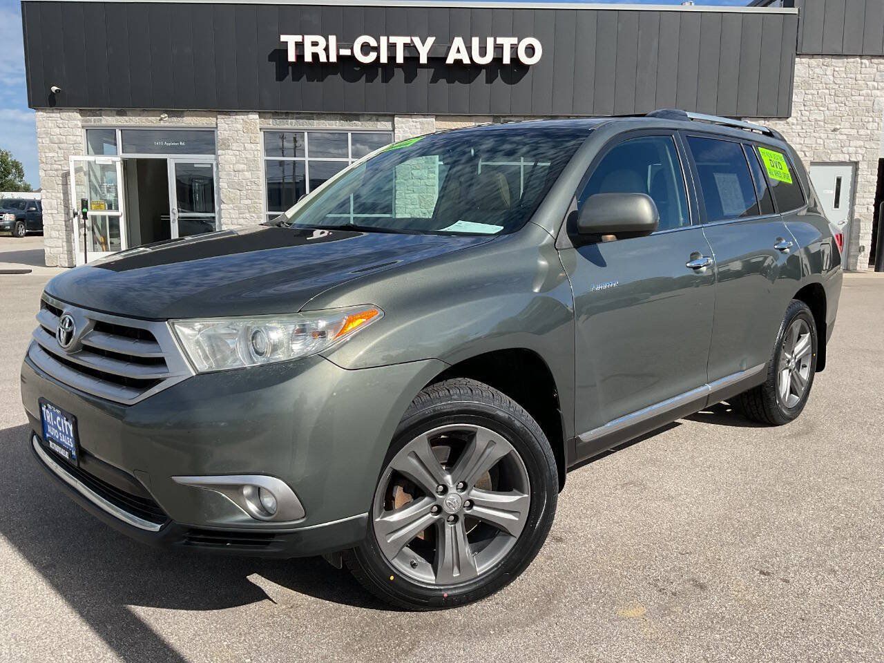 Used 2013 Toyota Highlander Limited AWD/4WD image 1