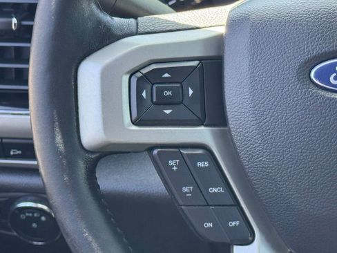 Used 2020 Ford F250 Lariat AWD/4WD image 23
