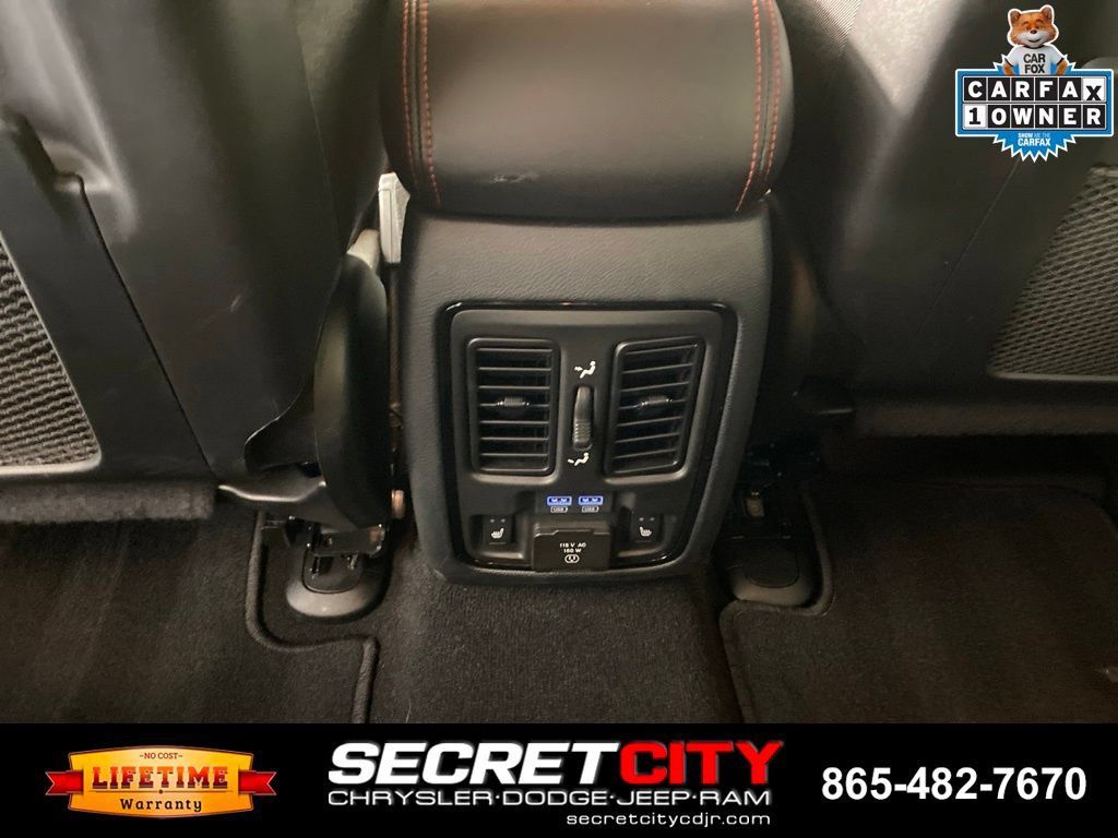 Used 2025 Dodge Durango GT AWD/4WD image 26
