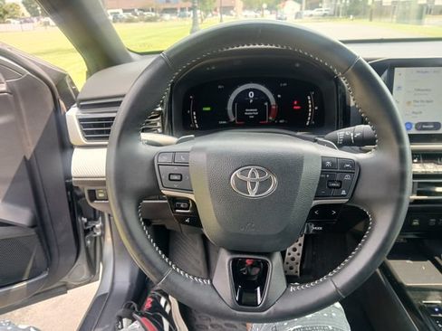 Used 2025 Toyota Camry SE w/ Multimedia Upgrade Package FWD image 33