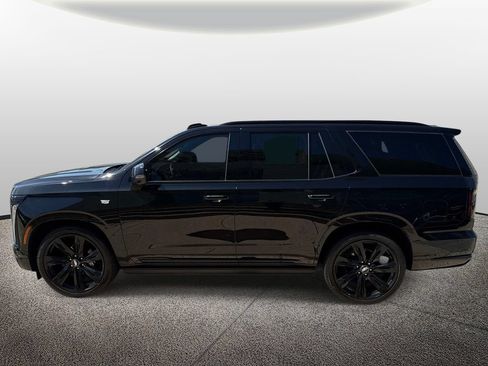 Used 2025 Cadillac Escalade Sport Platinum AWD/4WD image 3