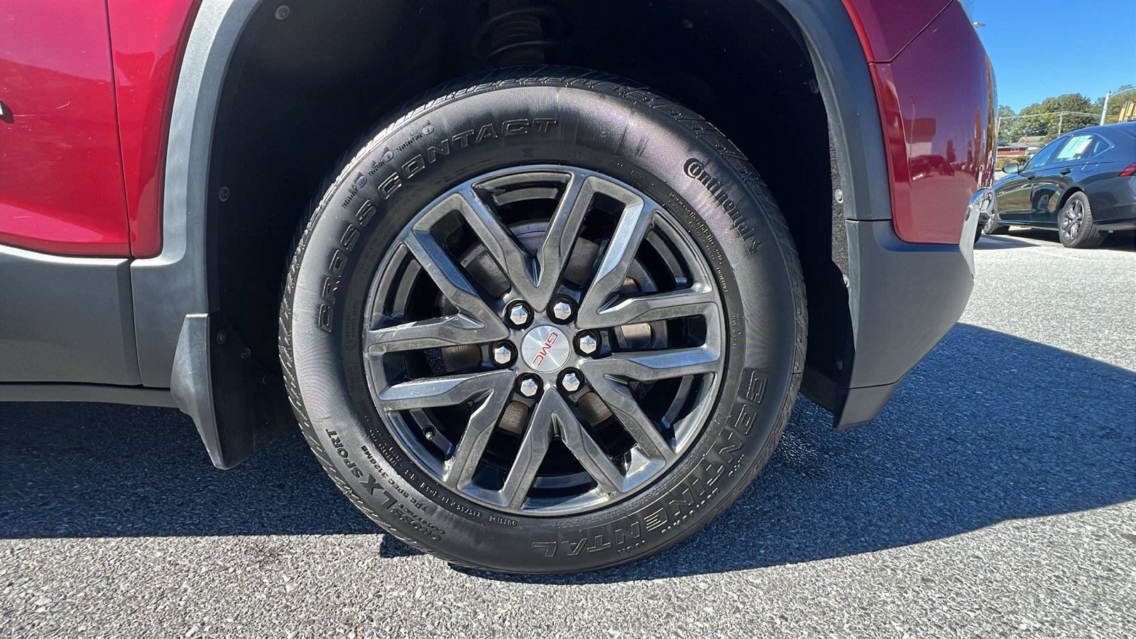 Used 2019 GMC Acadia SLT AWD/4WD image 11