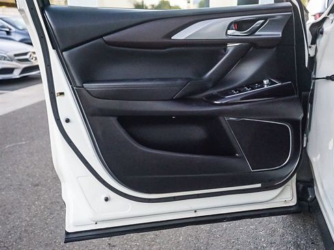 Used 2018 MAZDA CX-9 Grand Touring image 25