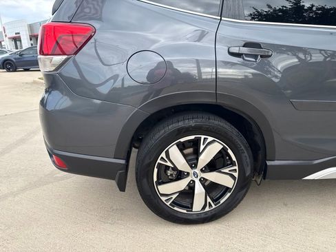 Used 2020 Subaru Forester Touring AWD/4WD image 10