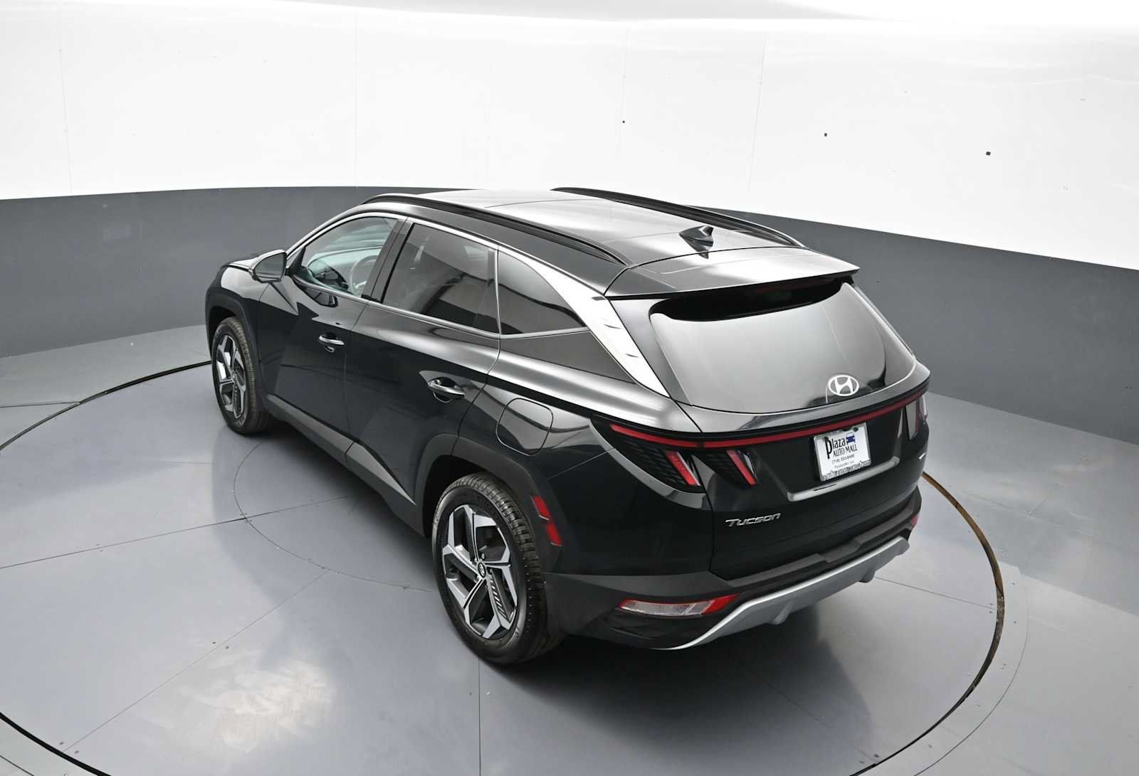 Certified 2024 Hyundai Tucson Limited AWD/4WD image 43