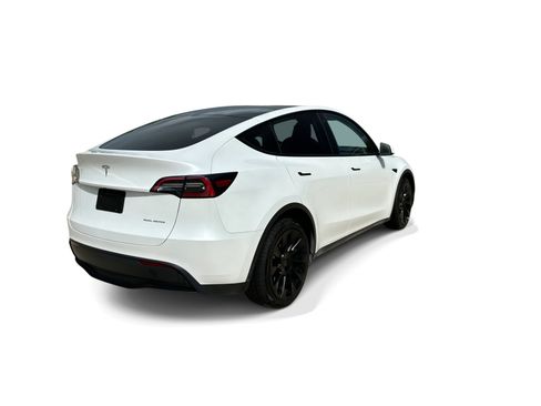 Certified 2023 Tesla Model Y Long Range AWD/4WD image 6