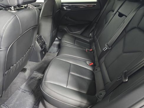 New 2026 Porsche Macan image 24
