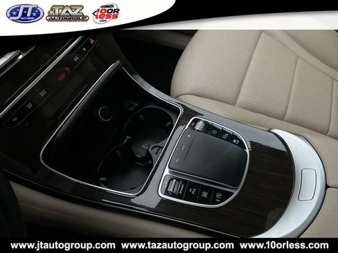 Used 2021 Mercedes-Benz GLC 300 image 19