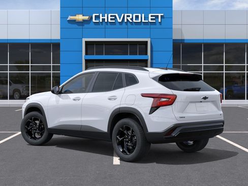 New 2026 Chevrolet Trax LT w/ Driver Confidence Package FWD image 33