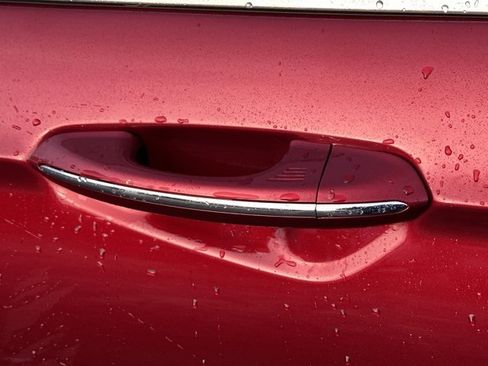 Used 2019 Ford Fusion SEL image 13