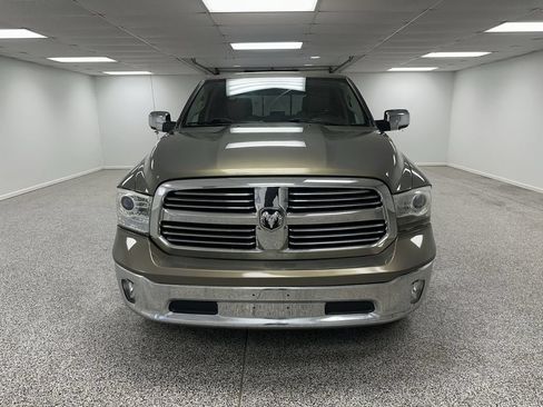 Used 2013 RAM 1500 Laramie w/ Convenience Group AWD/4WD image 3
