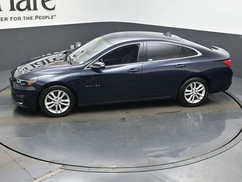 Used 2018 Chevrolet Malibu LT FWD image 57