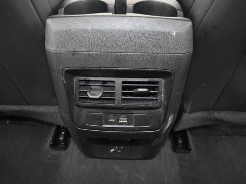 Used 2024 GMC Canyon AT4 w/ LPO, Skid Plate Package image 18