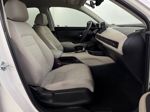 Certified 2023 Honda HR-V LX image 33