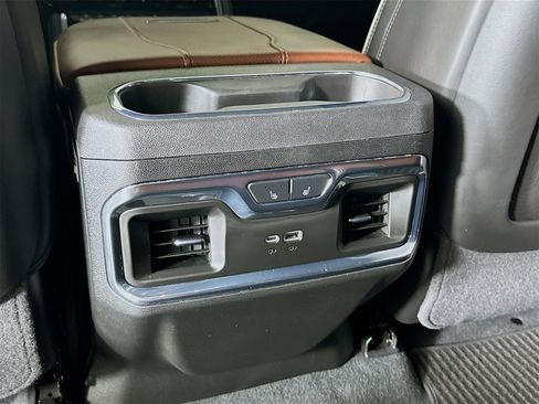 Used 2024 GMC Sierra 2500 Denali Ultimate image 28