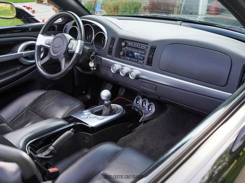 Used 2005 Chevrolet SSR w/ Preferred Equipment Group RWD image 43