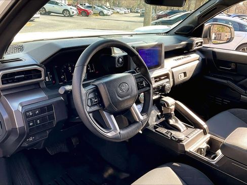 Used 2024 Toyota Tacoma SR5 image 17