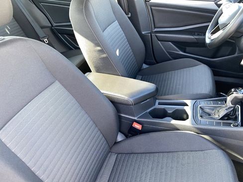 Used 2025 Volkswagen Jetta S FWD image 11