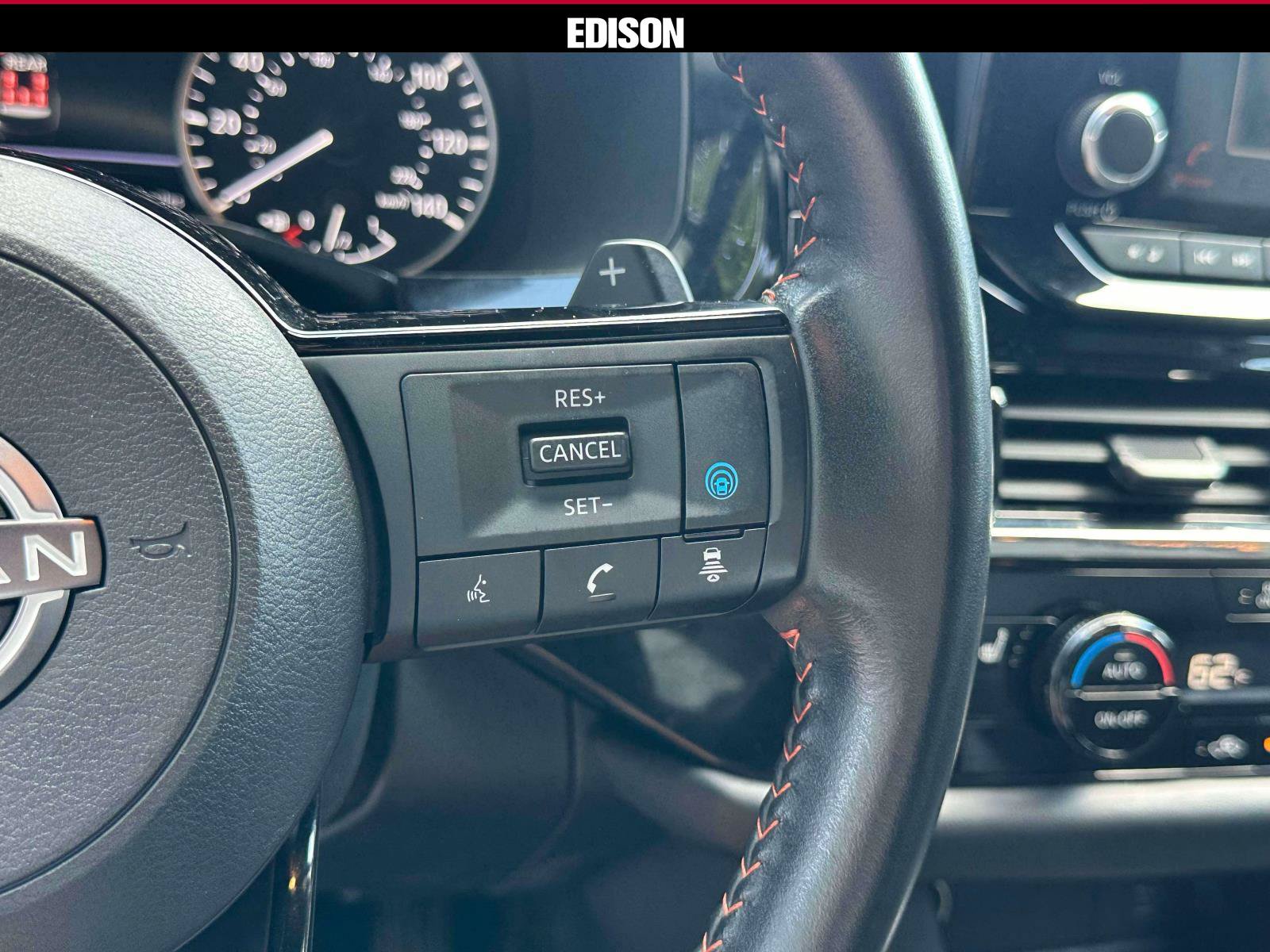 Used 2023 Nissan Pathfinder Rock Creek AWD/4WD image 22