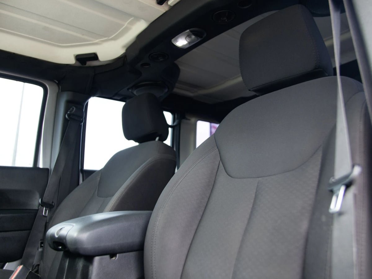 Used 2014 Jeep Wrangler Unlimited Sport AWD/4WD image 19