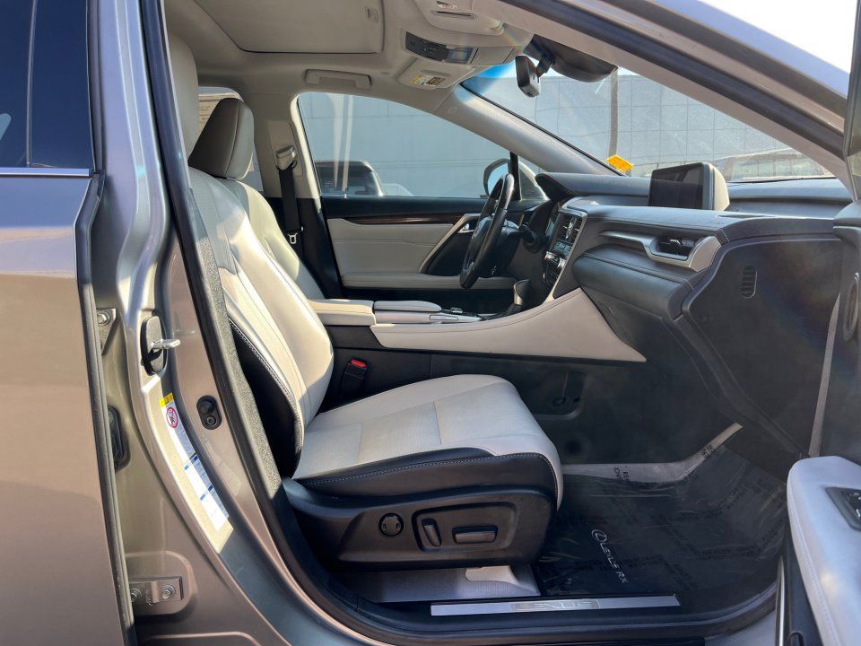 Used 2018 Lexus RX 350 AWD w/ Premium Package image 27