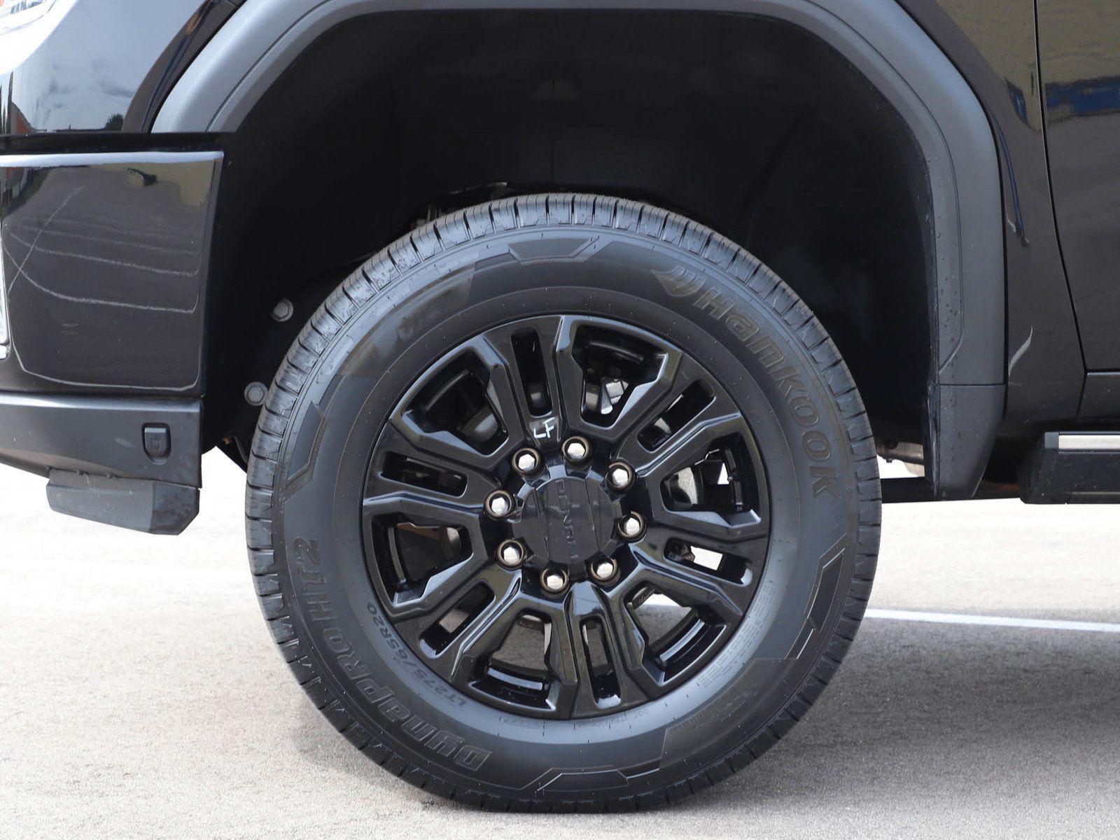 Used 2023 GMC Sierra 3500 Denali w/ Denali Black Diamond Edition AWD/4WD image 30